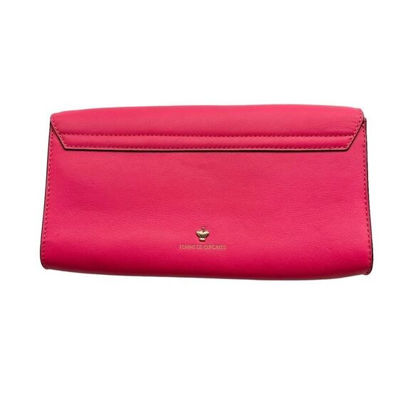 Femme De Cupcakes Pink Clutch - Picture 2 of 6